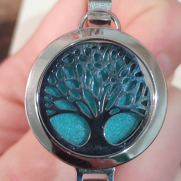 Silver Tree of Life Bangle Bracelet - Picture 9 of 10